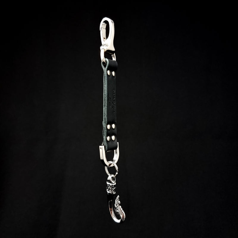 BLACK LEATHER KEYRING ACCESSORY WITH HOOK CHARM